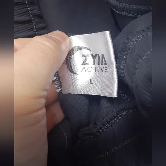 Grey Zyia Active joggers - size large - Picture 4 of 7